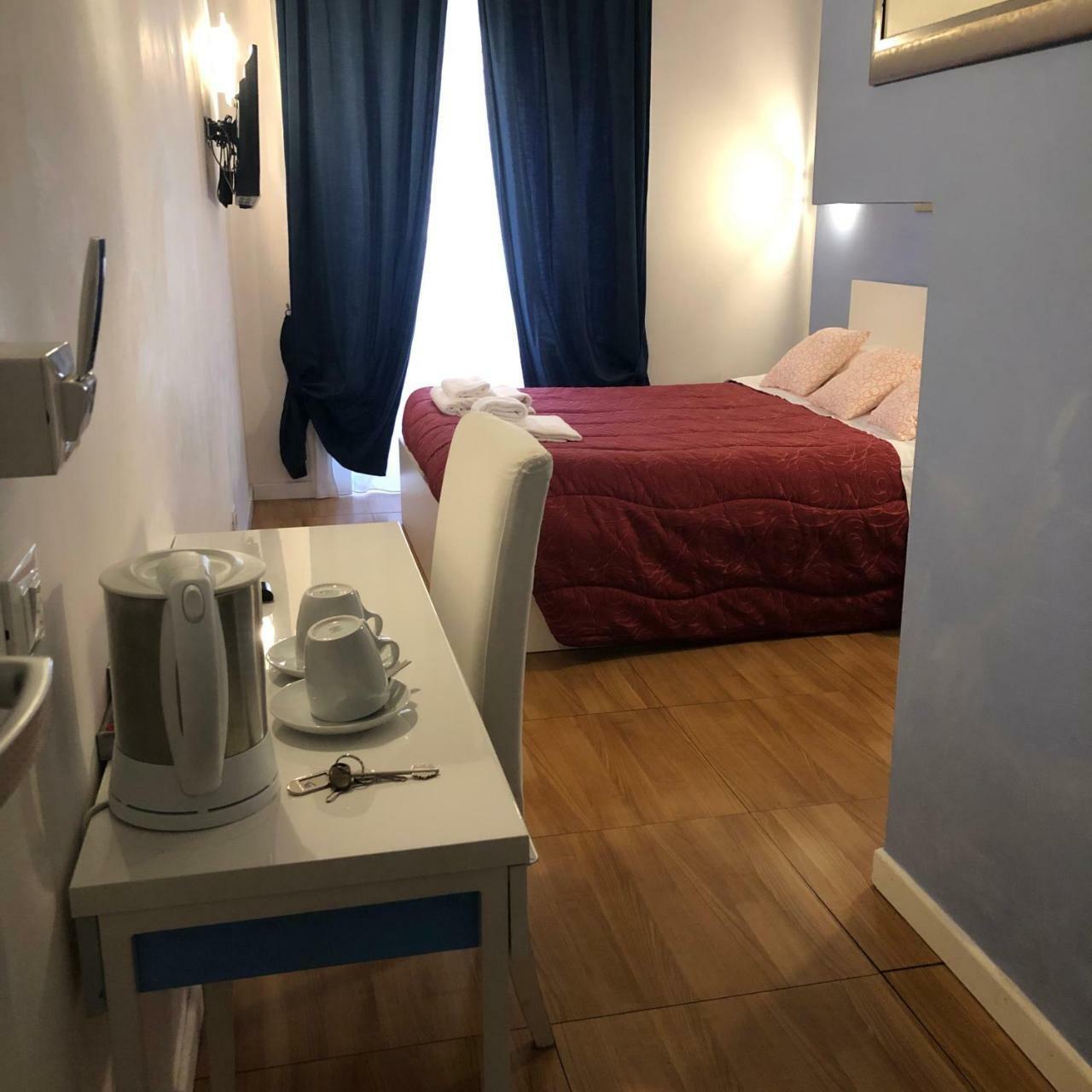 Residenza Giulia Al Colosseo Róma Kültér fotó